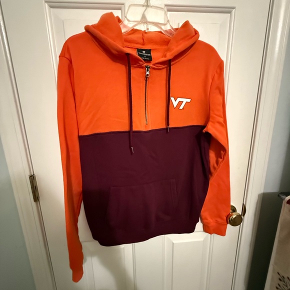 Colosseum Virginia Tech Hokies Hoodie *GREAT CONDITION* - Picture 1 of 8